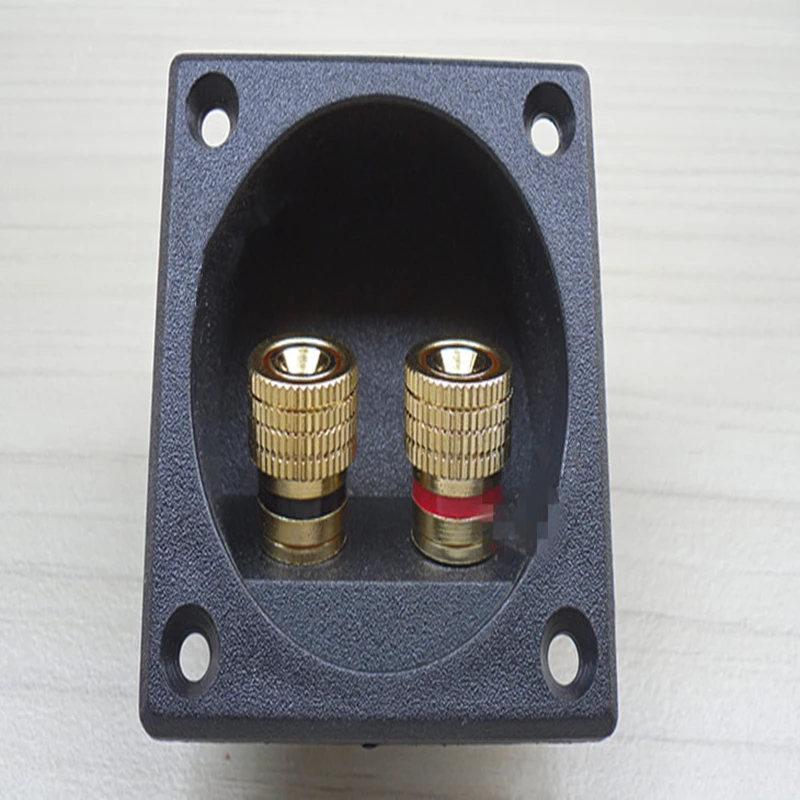 20pcs/lot The speaker's DIY accessory is inside the inside circle two speakers junction box 502# terminal open hole 49mm
20pcs/lot The speaker's DIY accessory is inside the inside circle two speakers junction box 502# terminal open hole 49mm