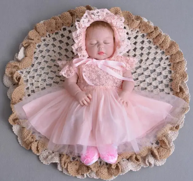 57cm Full Body SIlicone Reborn Babies Doll Bedtime Toy Lifelike Newborn Princess Baby Doll Bonecas Bebe Reborn for girls gifts
57cm Full Body SIlicone Reborn Babies Doll Bedtime Toy Lifelike Newborn Princess Baby Doll Bonecas Bebe Reborn for girls gifts