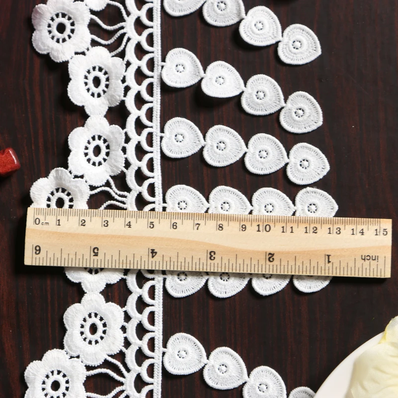 Diy Handmade Patchwork Cotton Material Cotton Lace Ribbon Beige Color Cotton Lace
Diy Handmade Patchwork Cotton Material Cotton Lace Ribbon Beige Color Cotton Lace