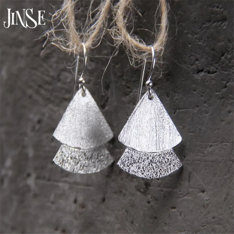 JINSE Wholesale New Bridal Jewelry S925 Sterling Silver Double Fans Tassel Design Pure Silver Dangle Earrings 15mm
JINSE Wholesale New Bridal Jewelry S925 Sterling Silver Double Fans Tassel Design Pure Silver Dangle Earrings 15mm