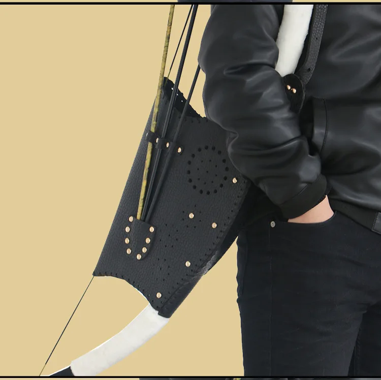 Crossbow Hunting Traditional 1archery Bow Bag+1 Arrow Quiver Durable Composite Leather for Recurve Bow Archery Accessories 
Crossbow Hunting Traditional 1archery Bow Bag+1 Arrow Quiver Durable Composite Leather for Recurve Bow Archery Accessories