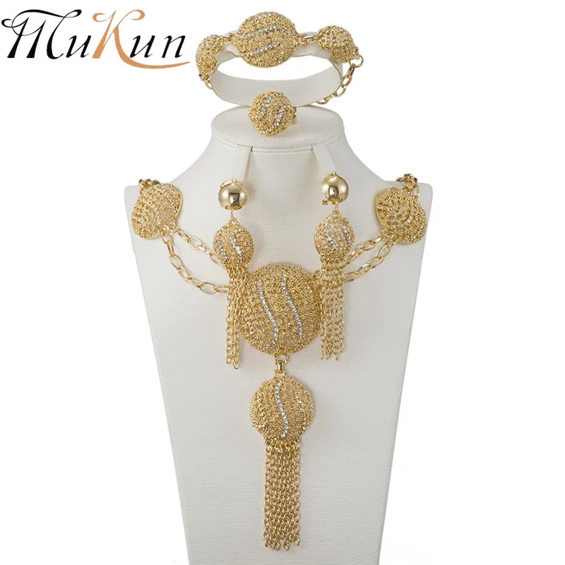 MUKUN wholesale African Beads crystal jewelry set Fashion wedding of women Dubai jewelry sets Gold-color necklace Earrings Set
MUKUN wholesale African Beads crystal jewelry set Fashion wedding of women Dubai jewelry sets Gold-color necklace Earrings Set