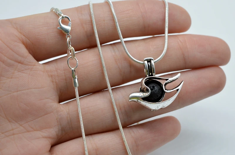 10pcs Lava Stone Heart Essential Oil Diffuser Lockets Necklace Aromthraphy Pendant 16mm XSH444
10pcs Lava Stone Heart Essential Oil Diffuser Lockets Necklace Aromthraphy Pendant 16mm XSH444