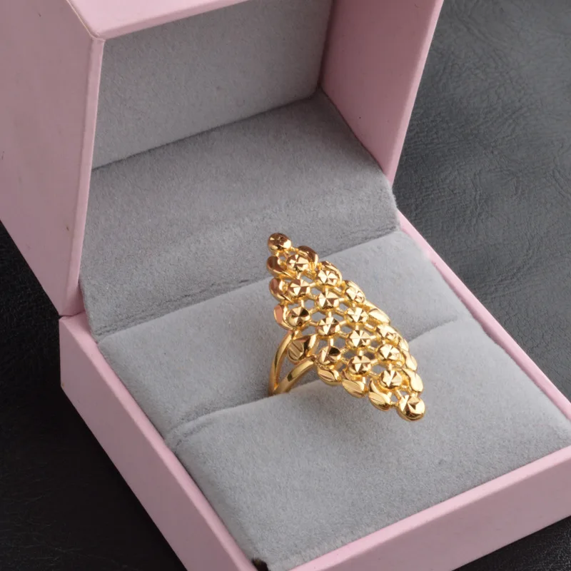 OMHXZJ Wholesale Personality Fashion OL Woman Girl Party Wedding Gift Gold Geometry Hollow Wide 18KT Yellow Gold Ring RN03
OMHXZJ Wholesale Personality Fashion OL Woman Girl Party Wedding Gift Gold Geometry Hollow Wide 18KT Yellow Gold Ring RN03