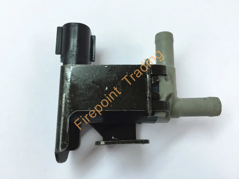 Для вакуумного переключателя T0yota Highlander в сборе OEM 25860-28030 136200-2360 | Автомобили и