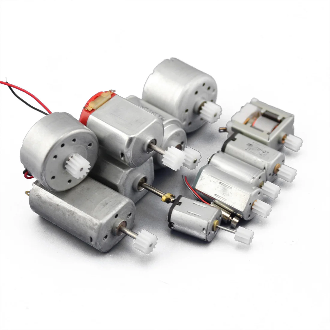 JMT Мотор шестерни упаковка 12 шт в общей DIY модель аксессуары технологии Малый производственный материал микро-DC маленький двигатель F19220
JMT Мотор шестерни упаковка 12 шт в общей DIY модель аксессуары технологии Малый производственный материал микро-DC маленький двигатель F19220