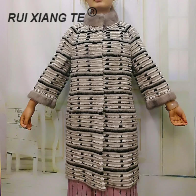 women's fur coat real mink coat with rex rabbit fur jacket with coats of fur knitted wool lining mink fur coats for cold winter
women's fur coat real mink coat with rex rabbit fur jacket with coats of fur knitted wool lining mink fur coats for cold winter