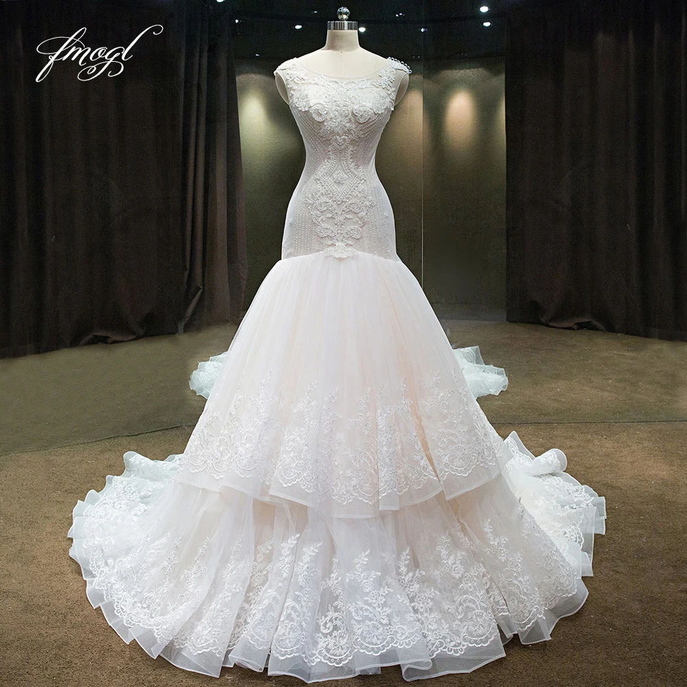 Fmogl Vestido De Noiva Lace Mermaid Wedding Dresses 2019 Sexy Illusion Appliques beaded Pattern Tiered Trumpet Bride Gowns
Fmogl Vestido De Noiva Lace Mermaid Wedding Dresses 2019 Sexy Illusion Appliques beaded Pattern Tiered Trumpet Bride Gowns