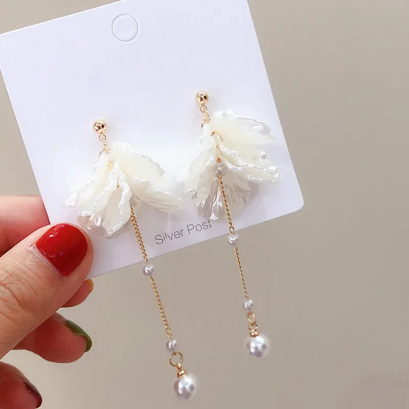 Trendy Women Dangle Earrings Shell Disc Fringed Pearl Tassle Earrings Fashion Earrings For Women Statement 2019
Trendy Women Dangle Earrings Shell Disc Fringed Pearl Tassle Earrings Fashion Earrings For Women Statement 2019