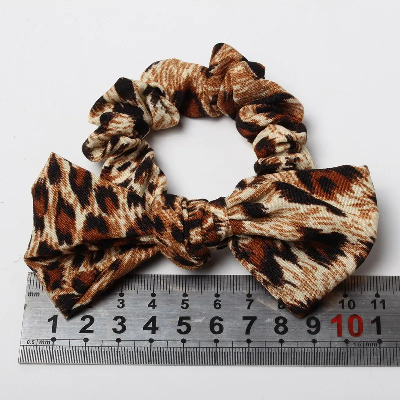 3Pcs/ set Leopard Scrunchie Hair Bows Ponytail Holder Stretchy Fabric Animal Elastic Hair Band For Women Hair Accessories
3Pcs/ set Leopard Scrunchie Hair Bows Ponytail Holder Stretchy Fabric Animal Elastic Hair Band For Women Hair Accessories