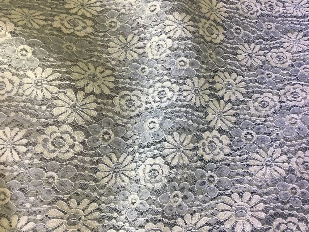 LASUI 3yards/1 lot Cord french lace fabric Embroidery Lace Blue and white Lace For Evening Wedding Dress fashion clothing C0176
LASUI 3yards/1 lot Cord french lace fabric Embroidery Lace Blue and white Lace For Evening Wedding Dress fashion clothing C0176