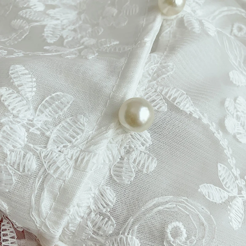 Summer 2019 Women Short Chic Tops Sexy V Neck White Black Flower Floral Lace Strap Blouse Sexy Mesh Pearls Backless Women Tops
Summer 2019 Women Short Chic Tops Sexy V Neck White Black Flower Floral Lace Strap Blouse Sexy Mesh Pearls Backless Women Tops