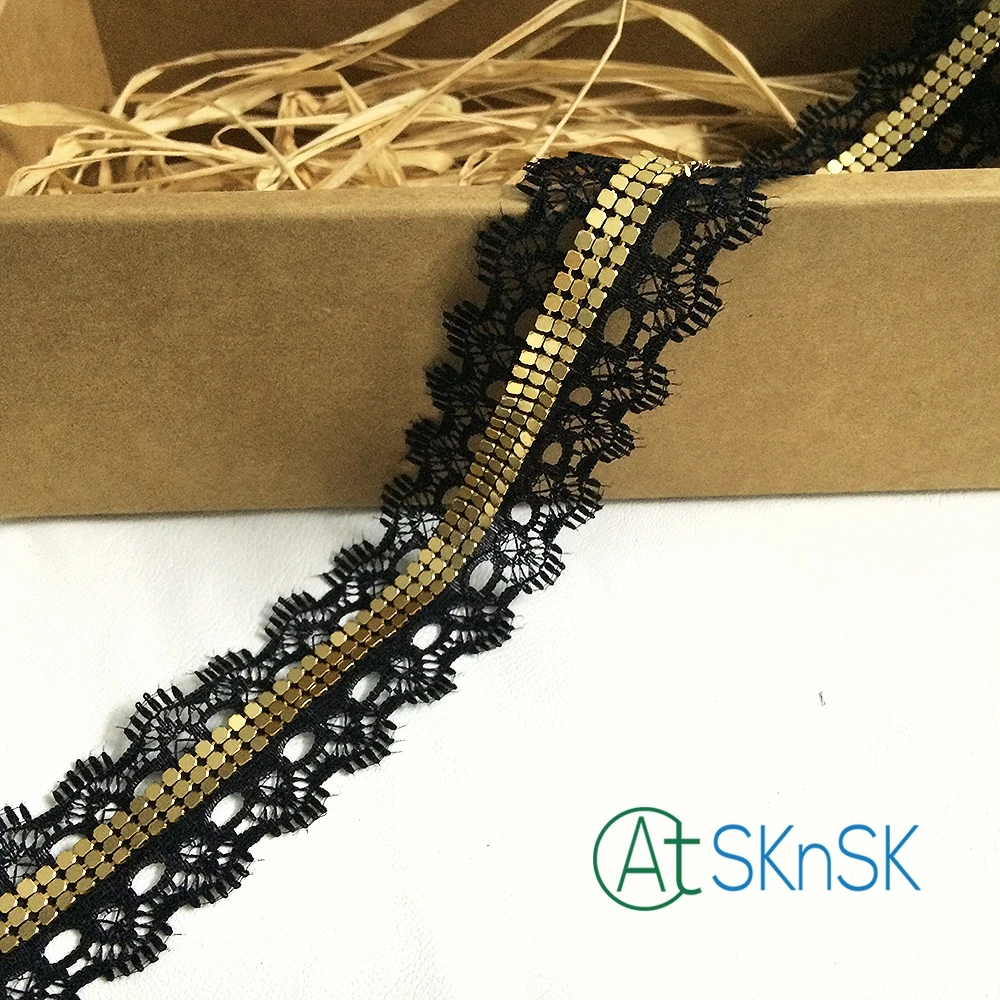 Newest lace 200 yard 4cm width african black lace trim gold sequin african lace high quality lace ribbon DHL shipping
Newest lace 200 yard 4cm width african black lace trim gold sequin african lace high quality lace ribbon DHL shipping