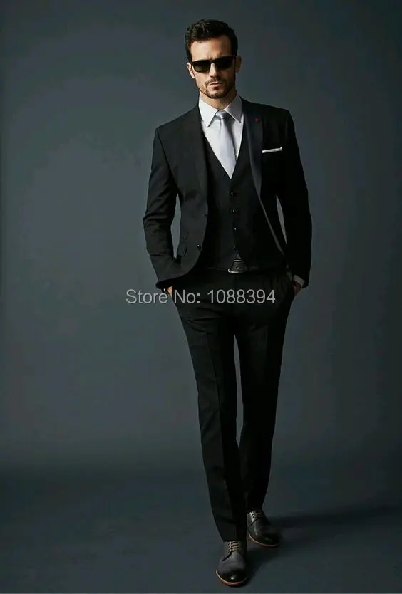 2018 Classic Groomsmen Peak Lapel Groom Tuxedos Black Men Suits For Wedding Party Best Man Suit (Jacket+Pants+Vest+Tie)
2018 Classic Groomsmen Peak Lapel Groom Tuxedos Black Men Suits For Wedding Party Best Man Suit (Jacket+Pants+Vest+Tie)