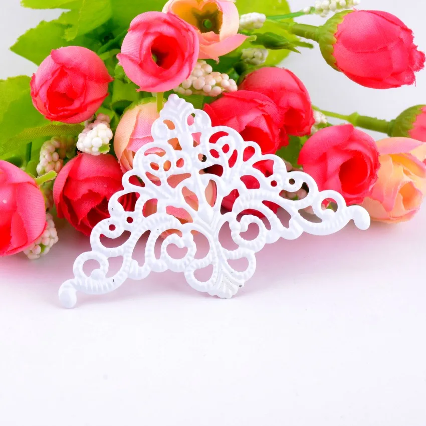 15Pcs White Filigree Wraps Connectors Metal Crafts Gift Decoration DIY Findings 4.8x7.5cm
15Pcs White Filigree Wraps Connectors Metal Crafts Gift Decoration DIY Findings 4.8x7.5cm