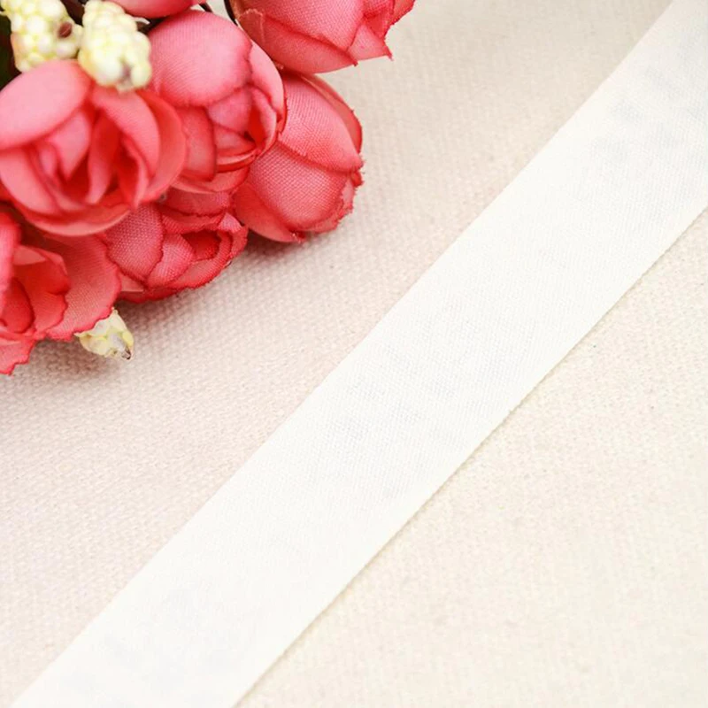 Beige Cotton Ribbon Printed Lovely Cat High Quality 20MM 100Yards/Lot DIY Webbing Sewing & Packing Accessories BBXU-180
Beige Cotton Ribbon Printed Lovely Cat High Quality 20MM 100Yards/Lot DIY Webbing Sewing & Packing Accessories BBXU-180
