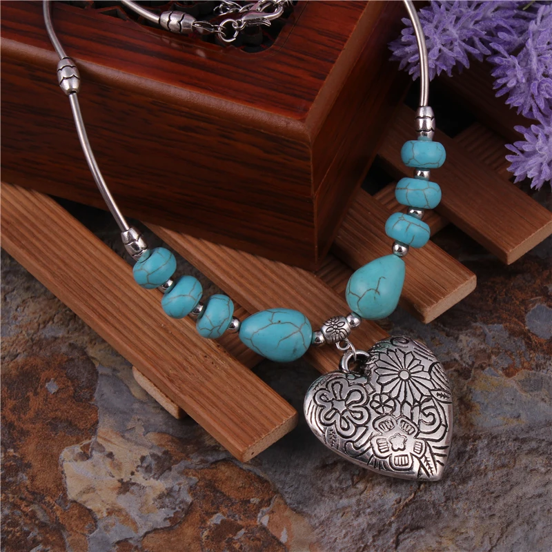 Vintage Jewelry Bohemian Gypsy Big Stone Necklaces Tibetan Silver Color Carved Flower Heart Pendants Necklaces For Women
Vintage Jewelry Bohemian Gypsy Big Stone Necklaces Tibetan Silver Color Carved Flower Heart Pendants Necklaces For Women