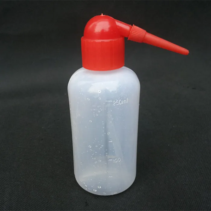 250ml Chemical teaching instrument Plastic bottle Clean the instrument Laboratory use 16cm height free shipping
250ml Chemical teaching instrument Plastic bottle Clean the instrument Laboratory use 16cm height free shipping