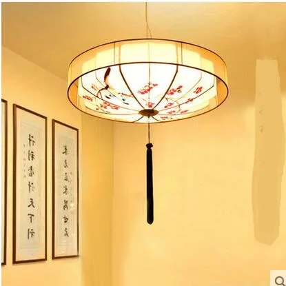 Modern new Chinese Pendant Lights antique teahouse art club warm round restaurant hand painted lantern Plum Pendant Lamps
Modern new Chinese Pendant Lights antique teahouse art club warm round restaurant hand painted lantern Plum Pendant Lamps