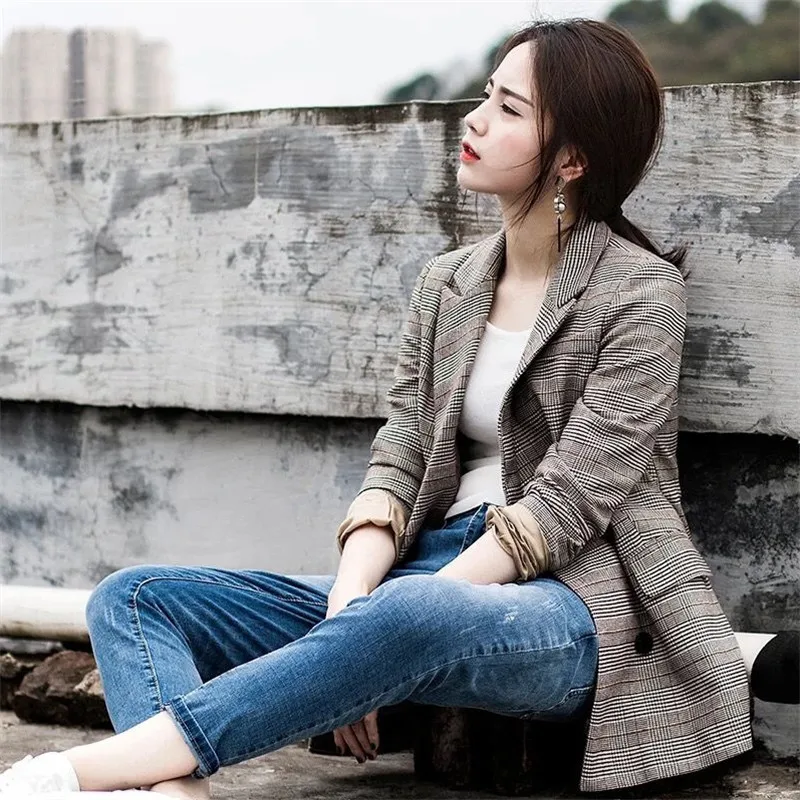 Plaid Suit Jacket Female Wild Loose Women's Korean Version Spring New Casual Self-Cultivation Temperament Ladies Short Suit K79
Plaid Suit Jacket Female Wild Loose Women's Korean Version Spring New Casual Self-Cultivation Temperament Ladies Short Suit K79