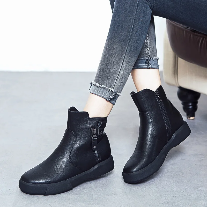 CuddlyIIPanda Brand Women Fashion Ankle Boots Spring Autumn Leather Women Short Boots Winter Warm Short Plush Motorcycle Boots
CuddlyIIPanda Brand Women Fashion Ankle Boots Spring Autumn Leather Women Short Boots Winter Warm Short Plush Motorcycle Boots