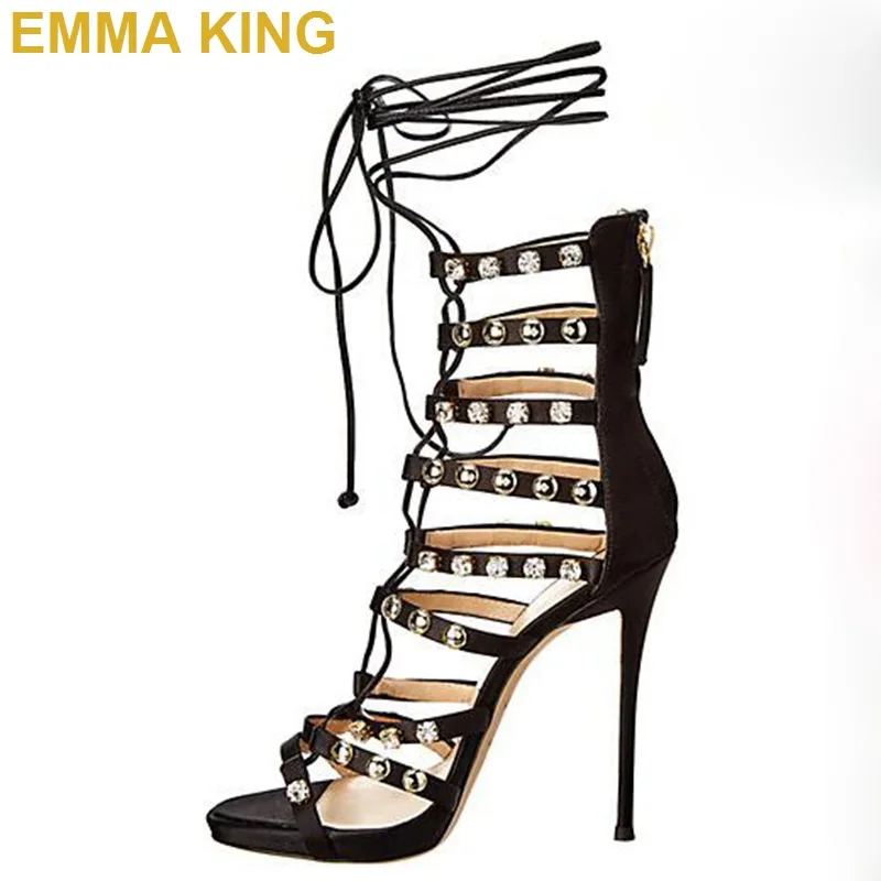EMMA KING 2019 Luxury Crystal Embellishment High Heeled Gladiators Sandals Cross-tied Ankle Strap Women Sandals Sexy Stiletto
EMMA KING 2019 Luxury Crystal Embellishment High Heeled Gladiators Sandals Cross-tied Ankle Strap Women Sandals Sexy Stiletto
