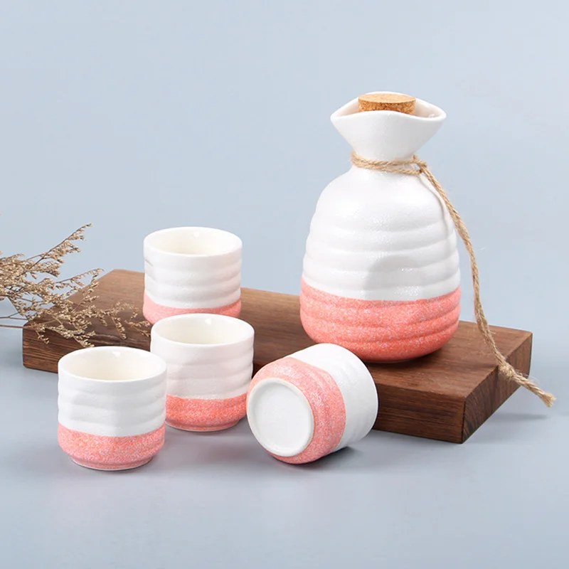 High quality Ceramic wine set inclue 1Pot 4cups,wine cup goblet of Wine home jug white glass suite,Japanese sake set liqueur cup
High quality Ceramic wine set inclue 1Pot 4cups,wine cup goblet of Wine home jug white glass suite,Japanese sake set liqueur cup