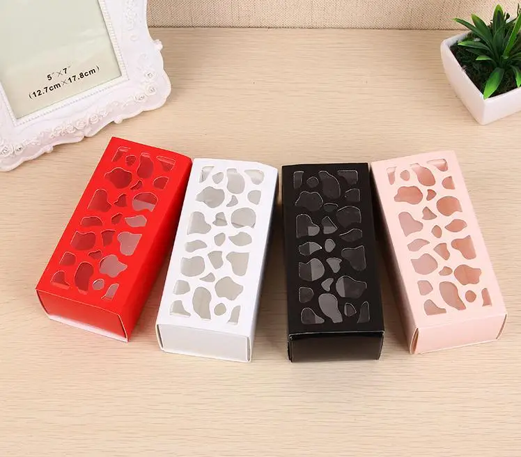 500pcs/lot Small Hollow Macarons cake box packaging,luxury Wedding party Chocolate dessert gift boxes SN1488
500pcs/lot Small Hollow Macarons cake box packaging,luxury Wedding party Chocolate dessert gift boxes SN1488
