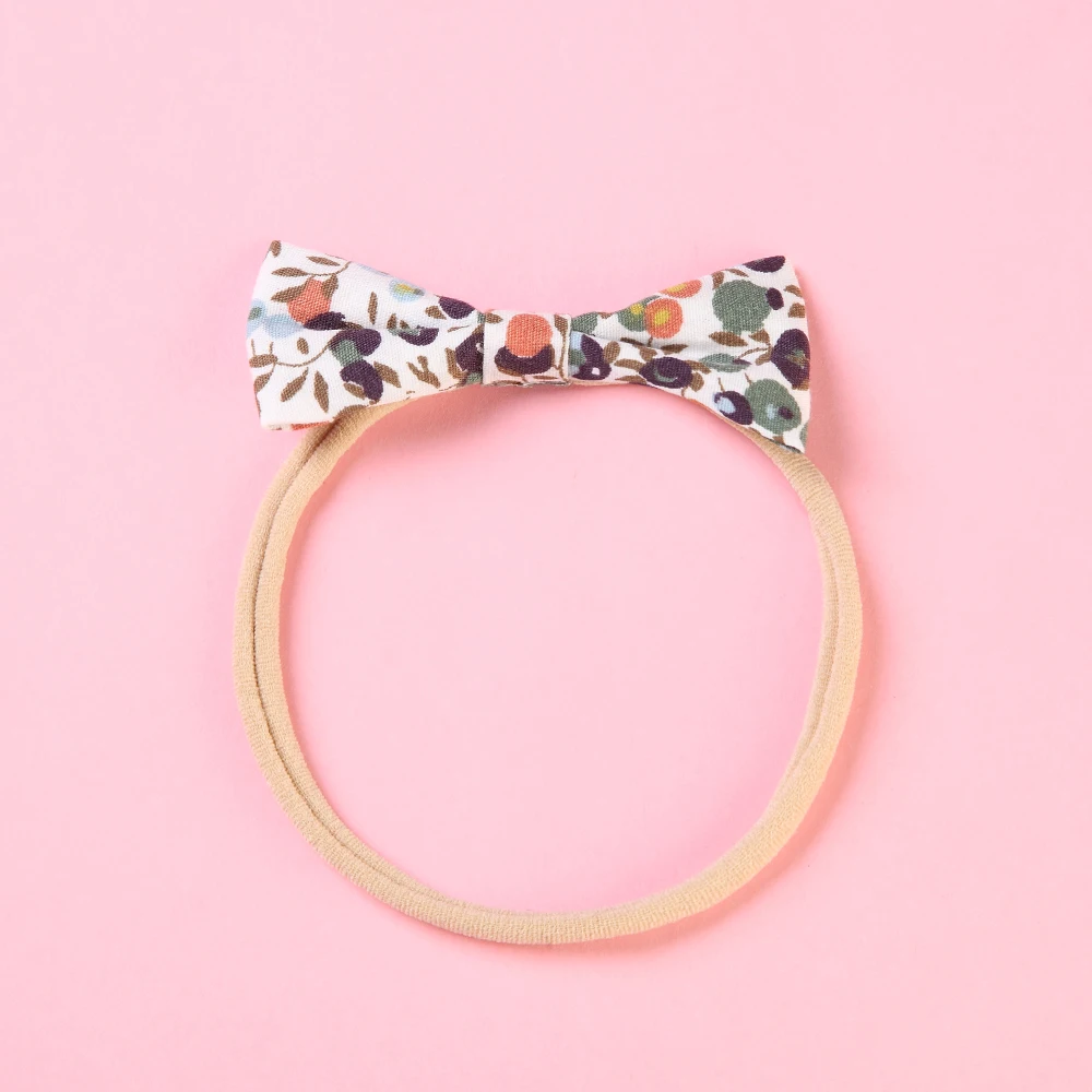 Colorful Bow Nylon Baby Headbands for Girl Turban Children Head Wraps Hair Bands for Newborn Baby Hair Accessories Drop Shipping
Colorful Bow Nylon Baby Headbands for Girl Turban Children Head Wraps Hair Bands for Newborn Baby Hair Accessories Drop Shipping