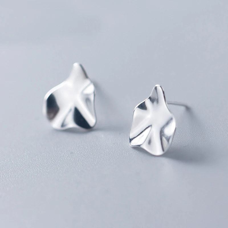 MloveAcc Spring New 925 Sterling Silver Lotus Leaves Stud Earrings for Women Fashion Designer Jewelry Brincos Gift
MloveAcc Spring New 925 Sterling Silver Lotus Leaves Stud Earrings for Women Fashion Designer Jewelry Brincos Gift
