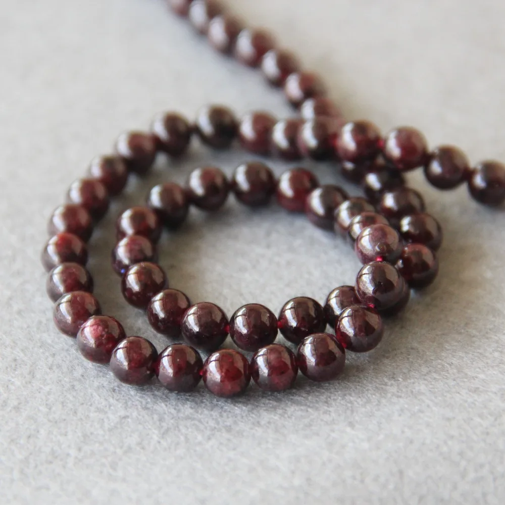 2021 (Min Order1) 6mm Natural Fashion New Red Garnet Natural Stone Beads Round Loose Beads Women Jewelry Making Design Wholesale
2021 (Min Order1) 6mm Natural Fashion New Red Garnet Natural Stone Beads Round Loose Beads Women Jewelry Making Design Wholesale