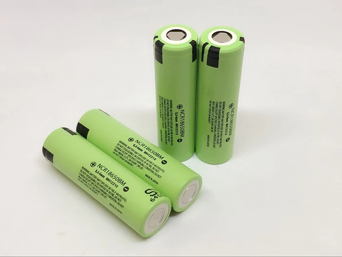 4pcs/lot Original Panasonic 3.7V 3200mAh NCR18650BM 18650 10A Current Power Tool Battery Rechargeable Lithium Batteries Cell
4pcs/lot Original Panasonic 3.7V 3200mAh NCR18650BM 18650 10A Current Power Tool Battery Rechargeable Lithium Batteries Cell