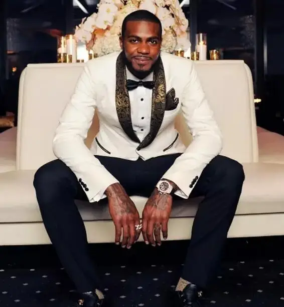 Handsome White Men Wedding Suits Slim Fit Bridegroom Custom Order Just For Jacket And pant Men's Costume Groomsmen Slim Fit 2 Pi
Handsome White Men Wedding Suits Slim Fit Bridegroom Custom Order Just For Jacket And pant Men's Costume Groomsmen Slim Fit 2 Pi