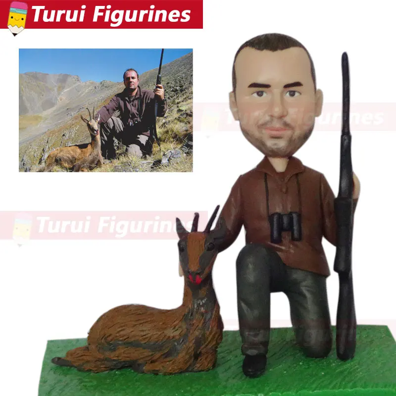 Amazing Bobbleheads Customized Bobbleheads collectible figurines hunter's bobblehead with his prey deer animal figurines dolls
Amazing Bobbleheads Customized Bobbleheads collectible figurines hunter's bobblehead with his prey deer animal figurines dolls