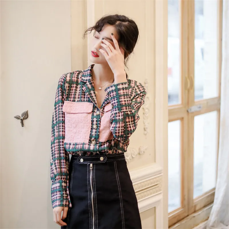 2020 Spring Summer new Women clothing plaid Loose suit collar Short Chiffon Shirt Fashion Casual Long-sleeved Top Female W110
2020 Spring Summer new Women clothing plaid Loose suit collar Short Chiffon Shirt Fashion Casual Long-sleeved Top Female W110