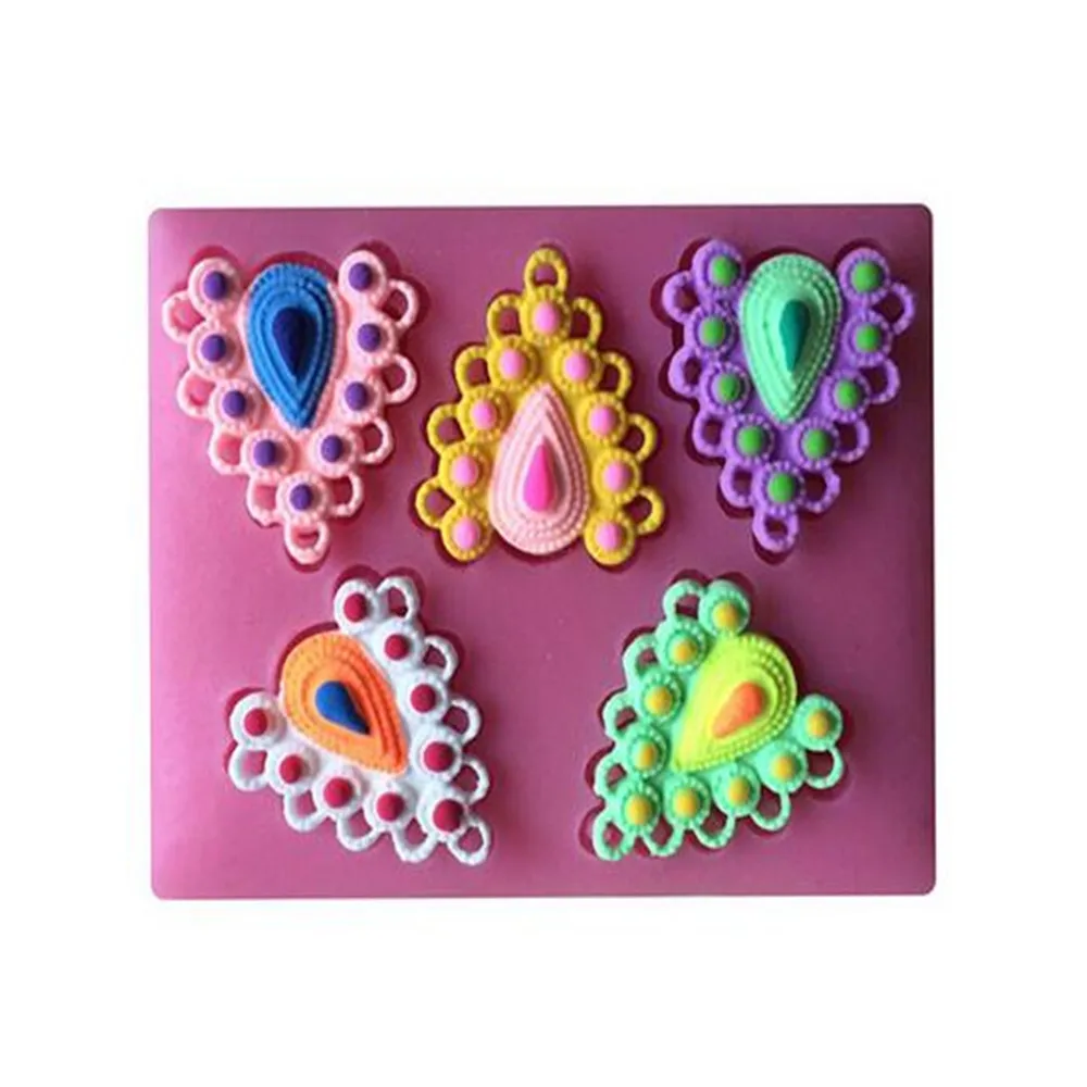Kitchen DIY Love in the shape of a Ruby Pendant for Cake Decoration Liquid Silicone Tools Pastry mould Pudding Soap Ice Cube
Kitchen DIY Love in the shape of a Ruby Pendant for Cake Decoration Liquid Silicone Tools Pastry mould Pudding Soap Ice Cube