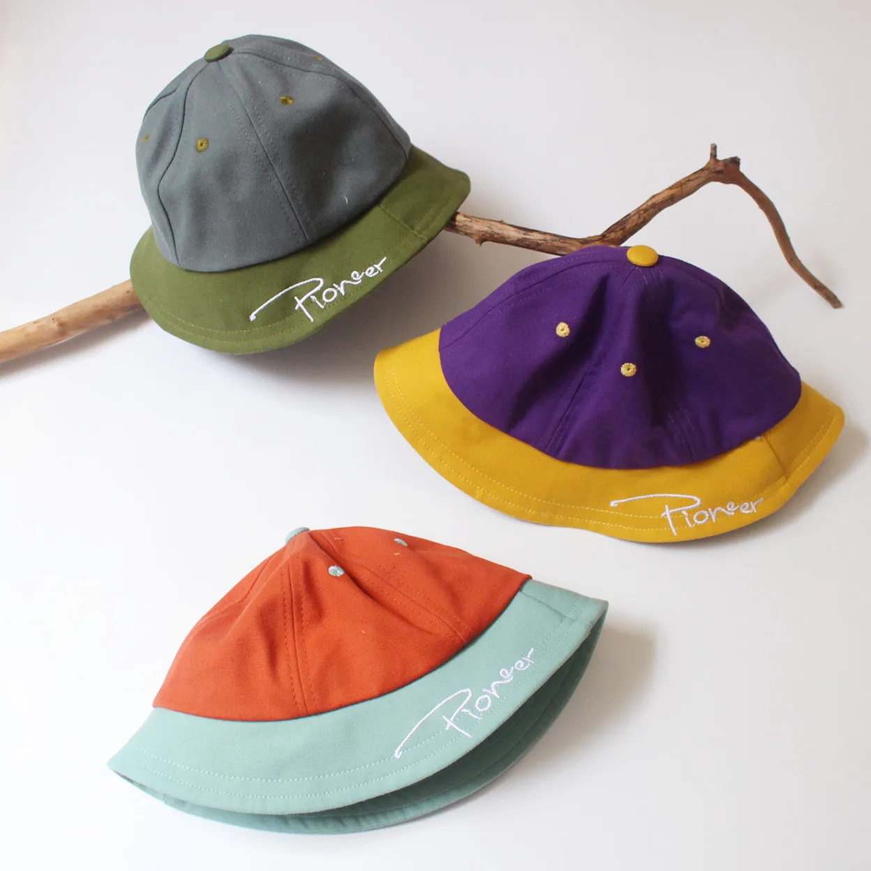 Children's Color Matching Letters Embroidery Fisherman Hat Spring and Summer Boys Girls Sun Hat Baby Sun Protection Basin Cap
Children's Color Matching Letters Embroidery Fisherman Hat Spring and Summer Boys Girls Sun Hat Baby Sun Protection Basin Cap