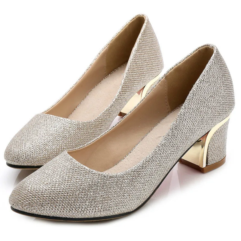 New Women Pumps Shoes Fashion Bling Pointed Toe Slip-On 5.5cm Thick High Heel Shallow Casual Lady Solid Female Shoes Plus Size
New Women Pumps Shoes Fashion Bling Pointed Toe Slip-On 5.5cm Thick High Heel Shallow Casual Lady Solid Female Shoes Plus Size