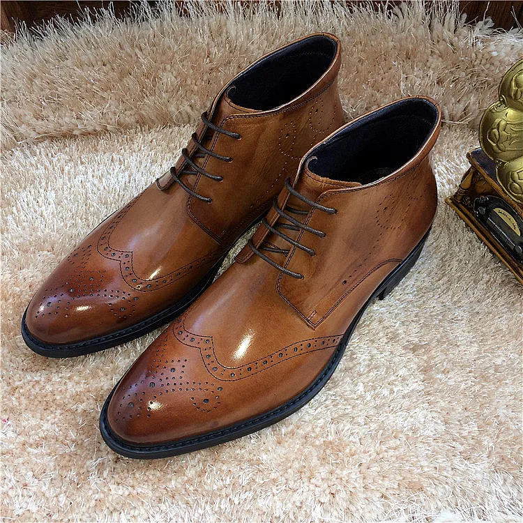 Men Brogues Shoes Spring Autumn 2018 Male Genuine Leather Martin Ankle Boots Carved Man Dress Fashion Wedding Short Booties
Men Brogues Shoes Spring Autumn 2018 Male Genuine Leather Martin Ankle Boots Carved Man Dress Fashion Wedding Short Booties