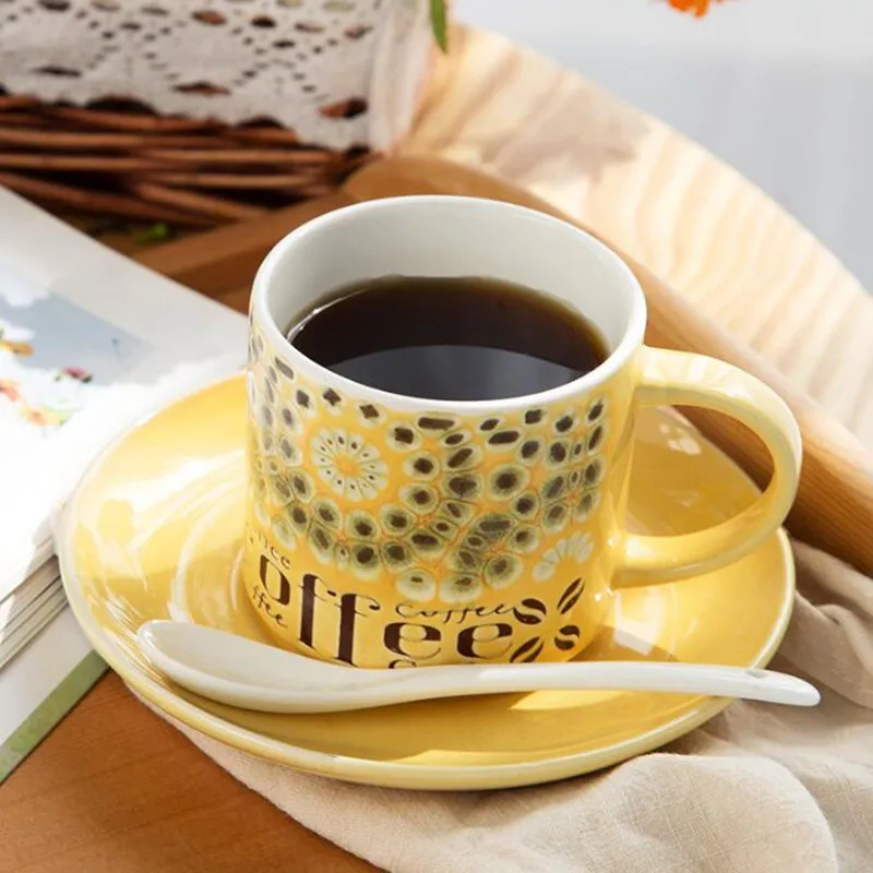 Hand-painted coffee cup and saucer set creative features coffee shop ceramic cup milk personalized cups gift office household
Hand-painted coffee cup and saucer set creative features coffee shop ceramic cup milk personalized cups gift office household