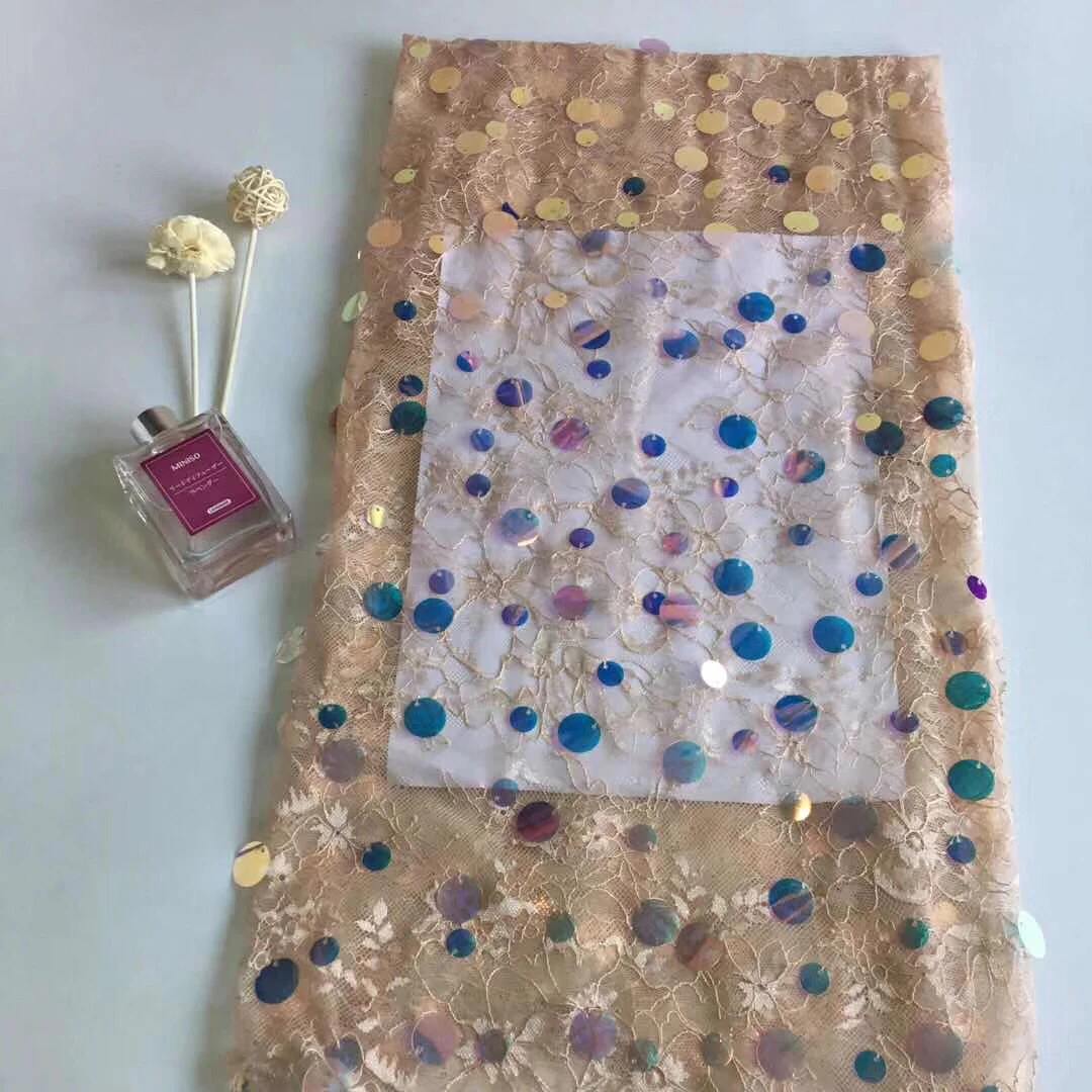 2019 Latest Nigerian Sequined Lace Fabric High Quality Tulle African Lace Fabric Wedding Dress French Lace Material T30991
2019 Latest Nigerian Sequined Lace Fabric High Quality Tulle African Lace Fabric Wedding Dress French Lace Material T30991