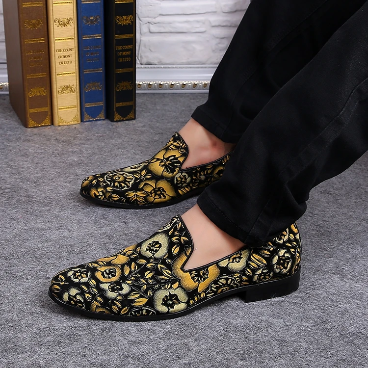 Top quality vintage style mixed color men's comfortable loafers floral printing genuine leather men shoes flats large size EU46
Top quality vintage style mixed color men's comfortable loafers floral printing genuine leather men shoes flats large size EU46