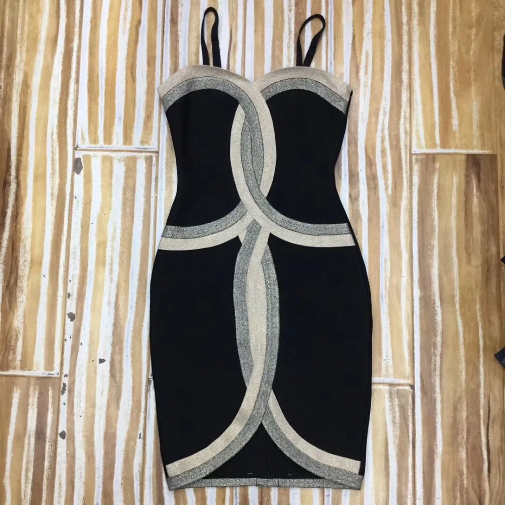 High Quality Sexy Women V-Neck Black Simple Elegant Homecoming Evening Party Dress
High Quality Sexy Women V-Neck Black Simple Elegant Homecoming Evening Party Dress
