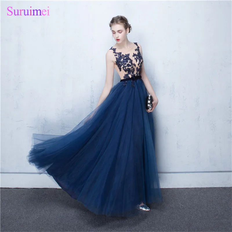 Exquisite Navy blue Chiffon Prom Dresses 2017 With Appliques Lace And Beaded Nude See Through Long Prom Party Gown
Exquisite Navy blue Chiffon Prom Dresses 2017 With Appliques Lace And Beaded Nude See Through Long Prom Party Gown