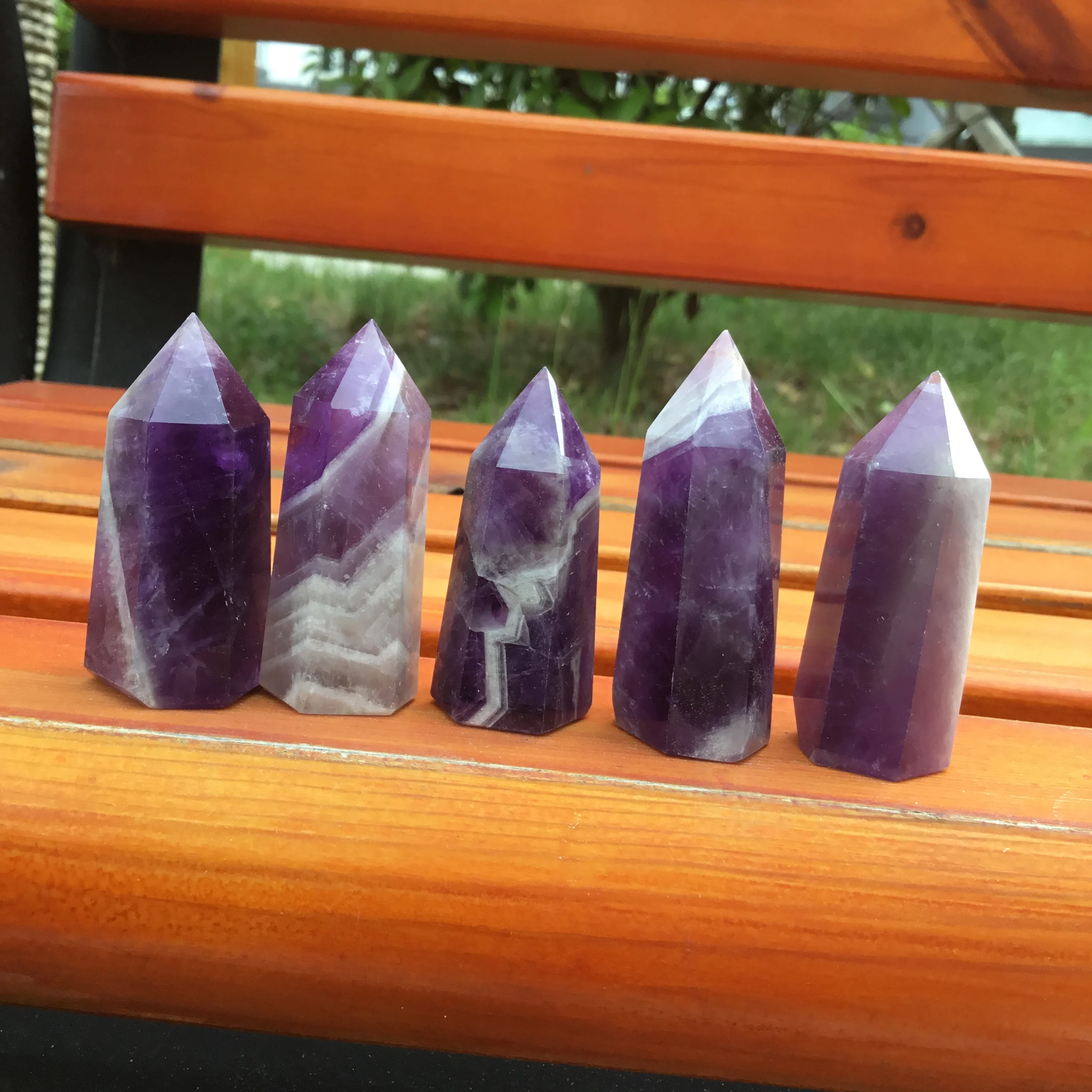 1-5pcs healing wand decoration 100% Natural Dream Amethyst tower chakra quartz crystal point
1-5pcs healing wand decoration 100% Natural Dream Amethyst tower chakra quartz crystal point