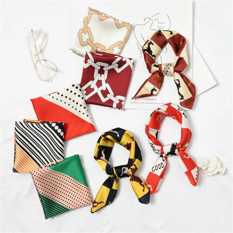 Small Square Scarf Women Neck Hair Tie Band Hotel Waiter Flight Attendants Business Imitate Bandana Silk Bag Satin Scarves
Small Square Scarf Women Neck Hair Tie Band Hotel Waiter Flight Attendants Business Imitate Bandana Silk Bag Satin Scarves