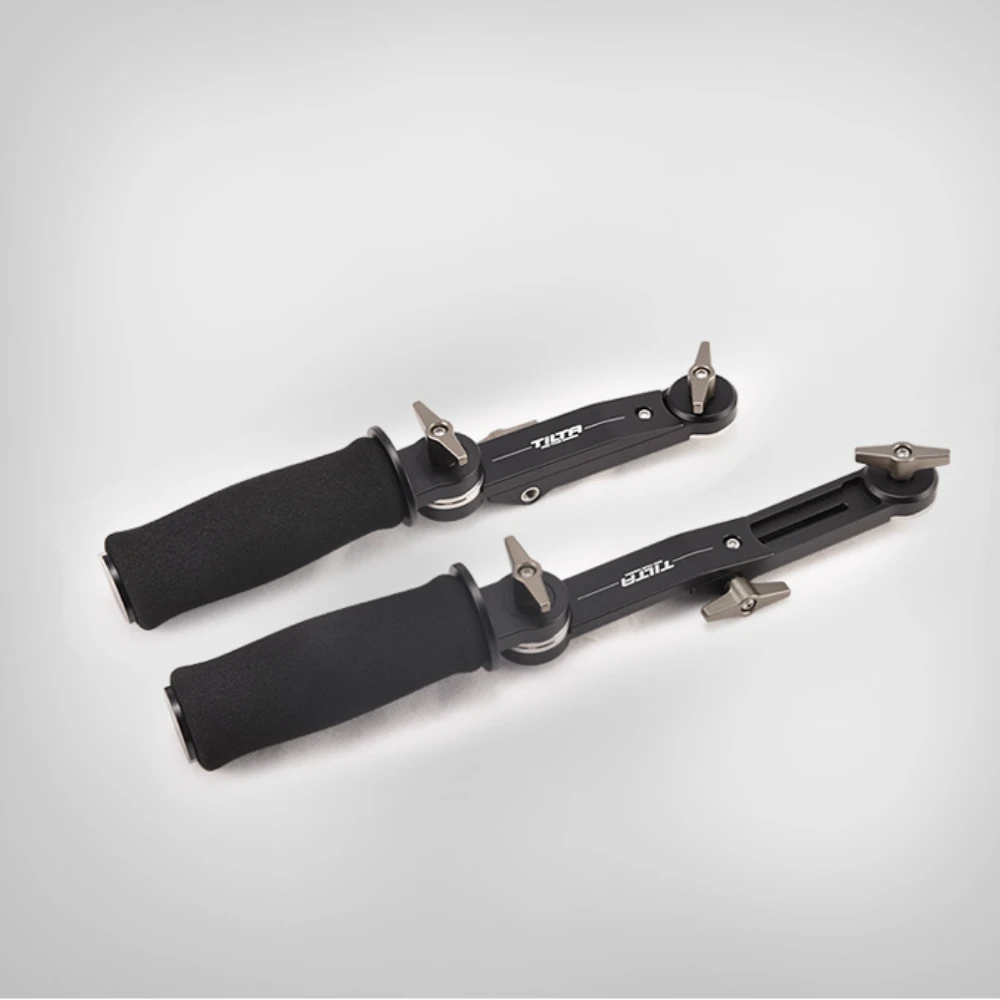 Tilta TT-H04 Front Handgrisp Side Arms wtih rossets Length Adjustable for Film DSLR HDV camera shoulder mount Rig
Tilta TT-H04 Front Handgrisp Side Arms wtih rossets Length Adjustable for Film DSLR HDV camera shoulder mount Rig