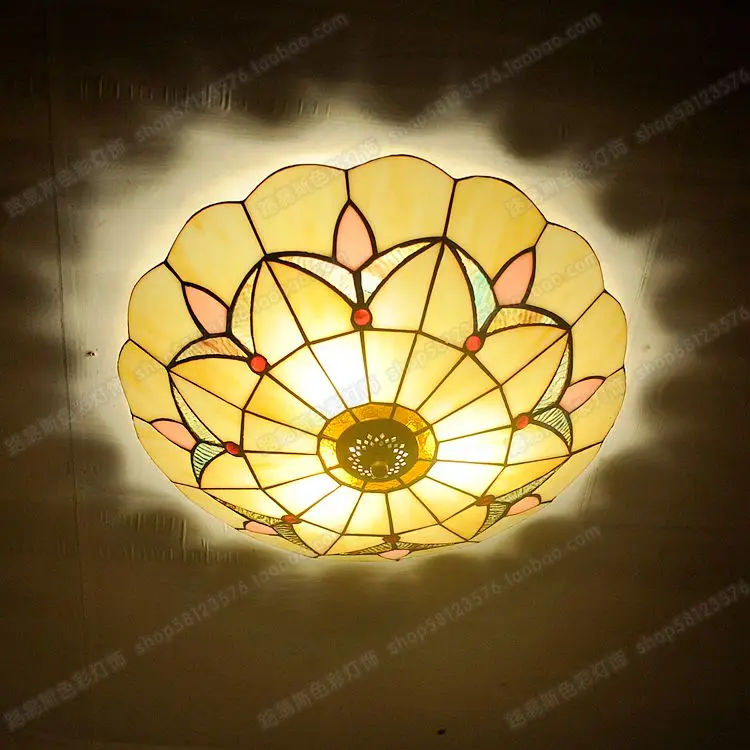 Простые европейские дневные лампы, стеклянные лампы Tiffanylamps для спальни, Den, балкона, Ностальгический современный декоративный светодиодный светильник
Простые европейские дневные лампы, стеклянные лампы Tiffanylamps для спальни, Den, балкона, Ностальгический современный декоративный светодиодный светильник