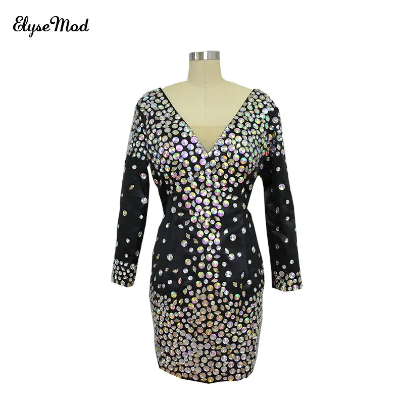 Real Photo Cocktail Dresses A-line V-Neck Long Sleeves Satin Appliques Lace See Through Short Mini Homecoming Dresses
Real Photo Cocktail Dresses A-line V-Neck Long Sleeves Satin Appliques Lace See Through Short Mini Homecoming Dresses