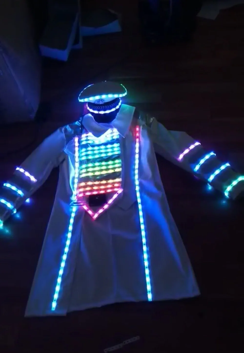 Ballroom dance led costumes colorful light led party luminous suit glowing clothe DJ bar stage
Ballroom dance led costumes colorful light led party luminous suit glowing clothe DJ bar stage